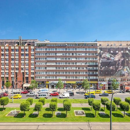 Modernized Unique Huge Central Apartment On 135Sqm Budapeste Exterior foto
