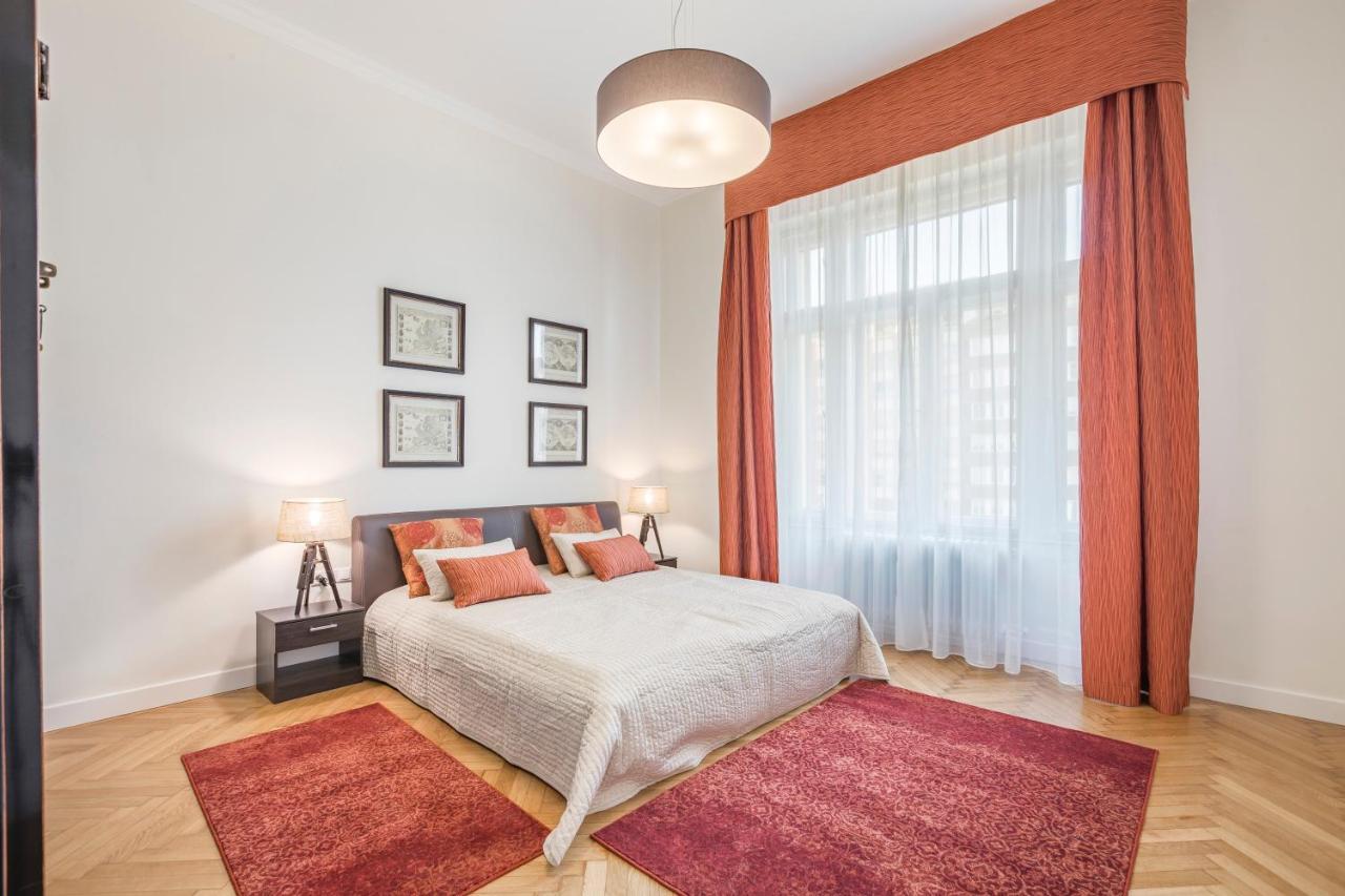 Modernized Unique Huge Central Apartment On 135Sqm Budapeste Exterior foto